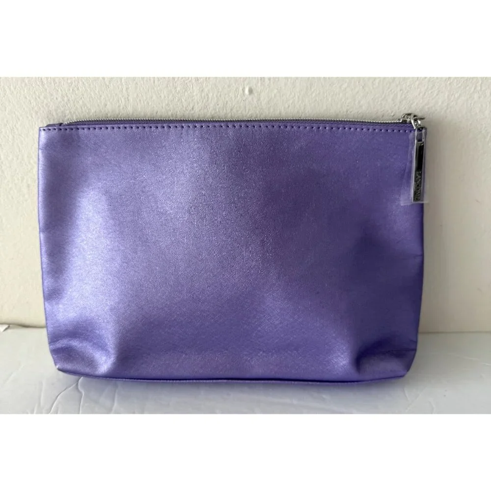 Lancôme purple cosmetic  the
